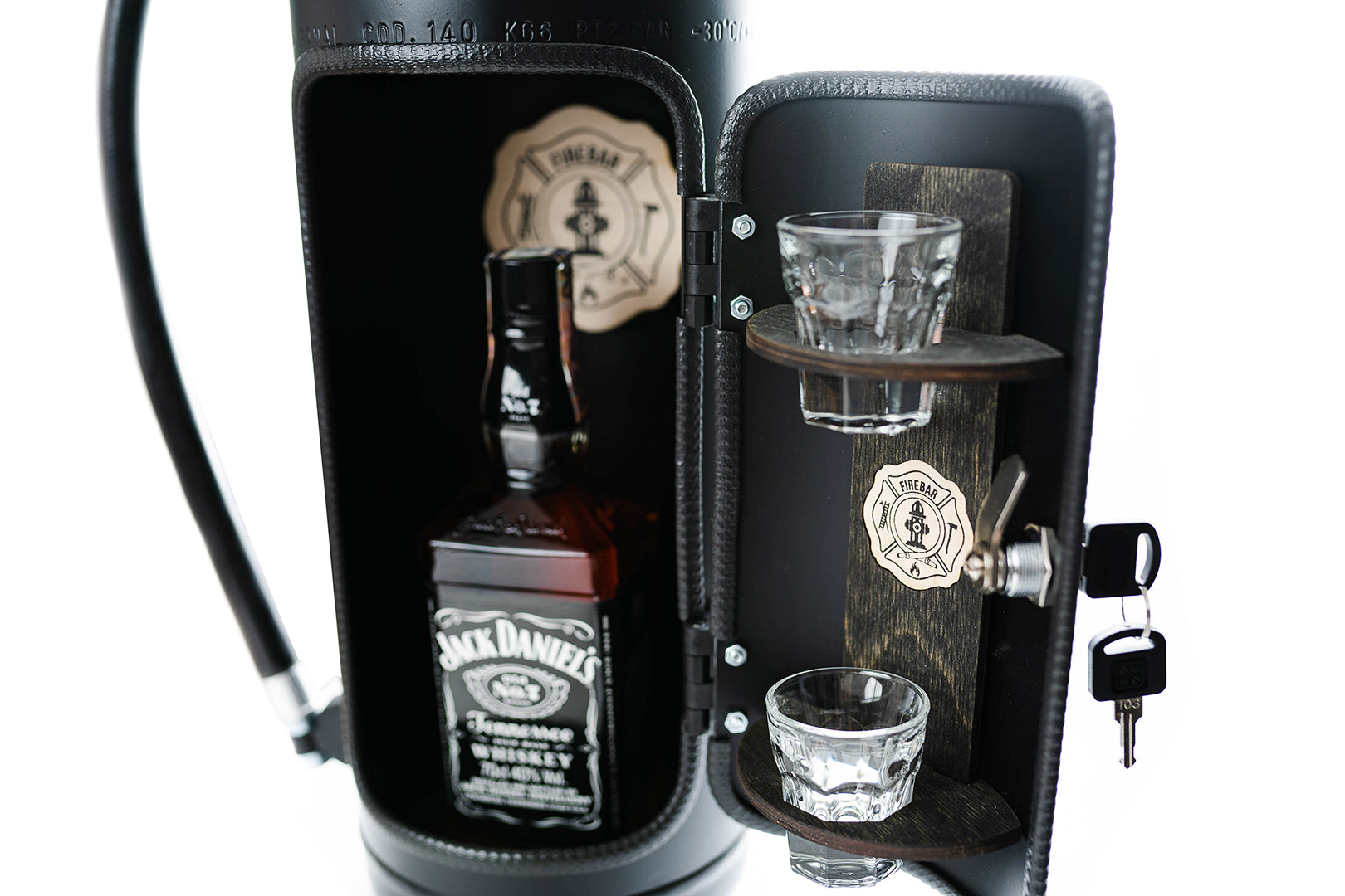 Firebar Männerhandtasche Männergeschenk Dekoration Minibar Feuerlöscher